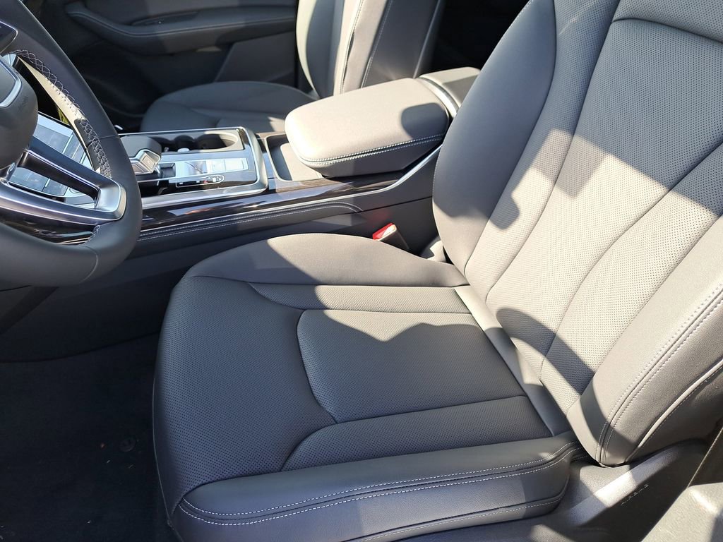 New 2026 Audi Q8 Premium Plus image 18
