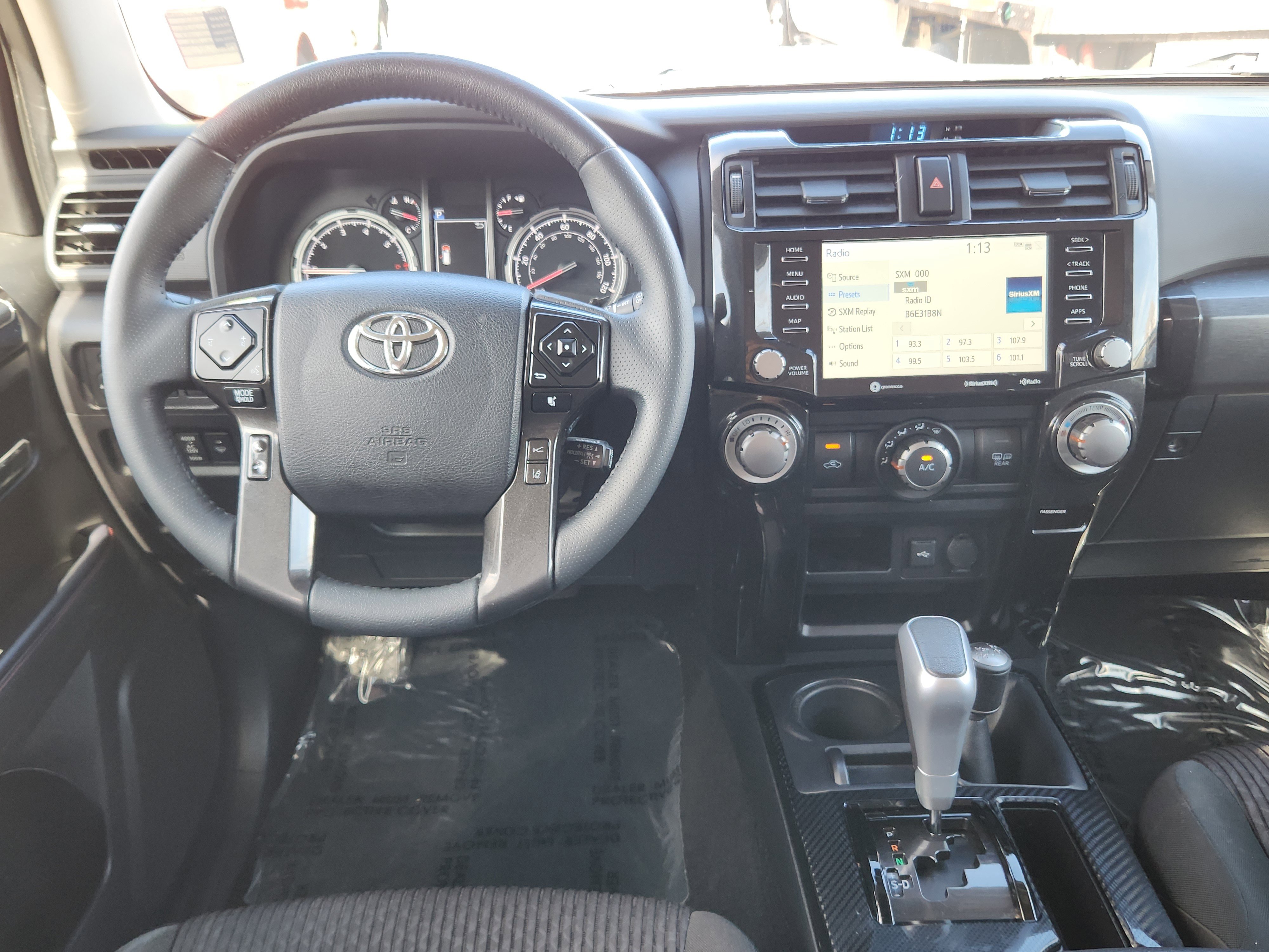 Used 2022 Toyota 4Runner TRD Off-Road image 16