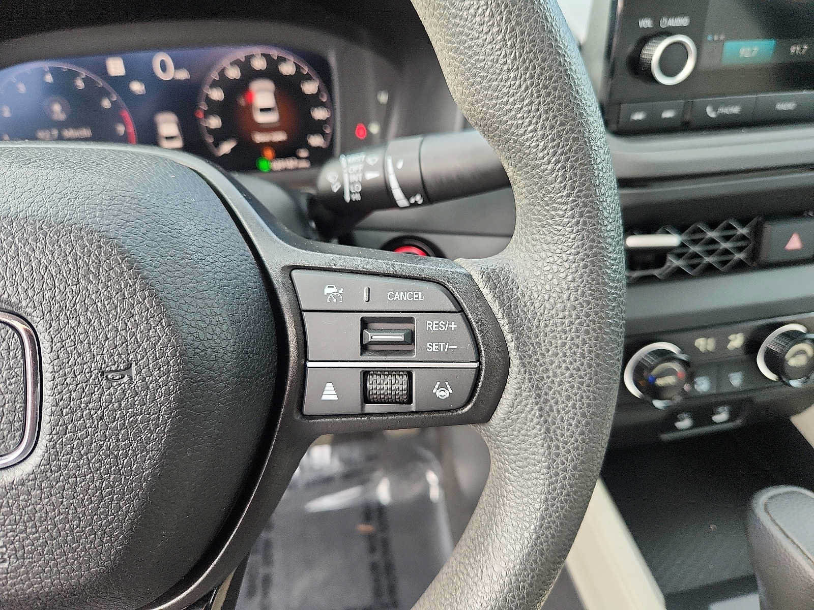 Certified 2023 Honda Accord EX image 21