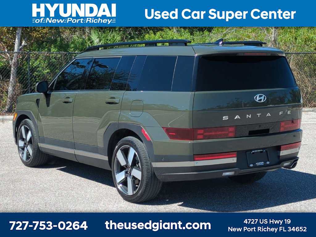 Used 2024 Hyundai Santa Fe Limited FWD image 3