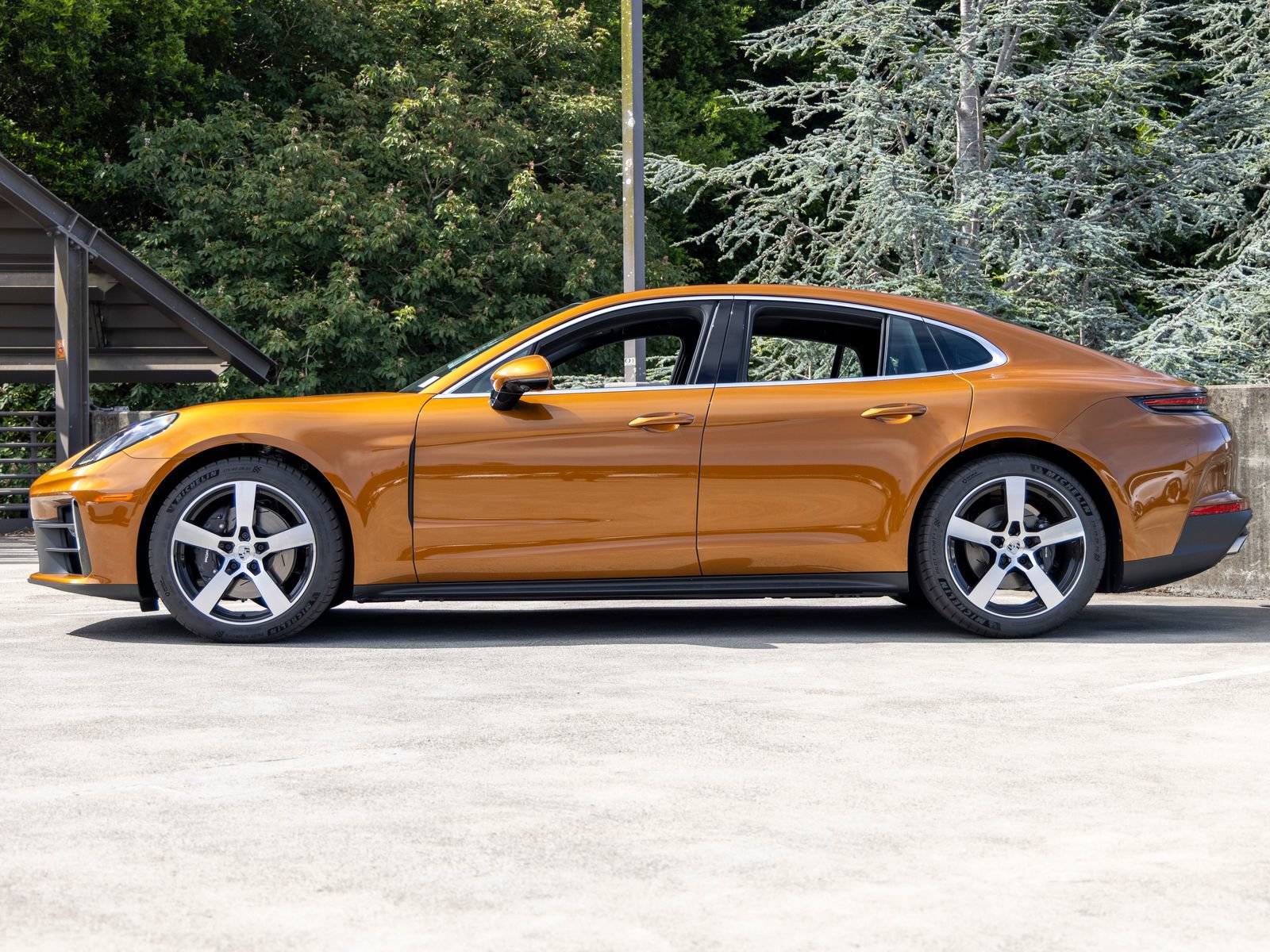 New 2026 Porsche Panamera 4 AWD/4WD image 2