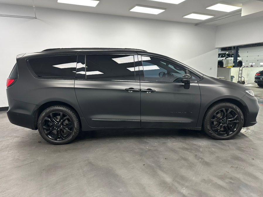 Used 2022 Chrysler Pacifica Pinnacle image 9
