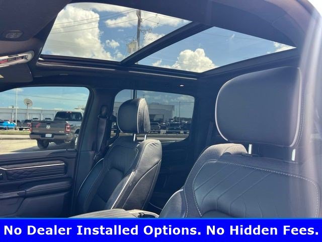 Used 2025 RAM 1500 Limited AWD/4WD image 7