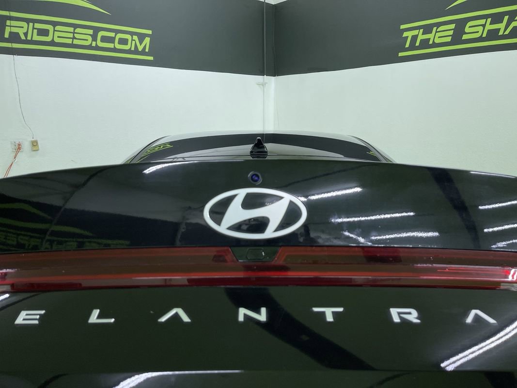 Used 2024 Hyundai Elantra SEL w/ Convenience Package image 13