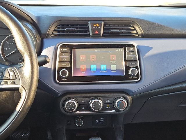Used 2024 Nissan Versa SV w/ Trunk Package image 21