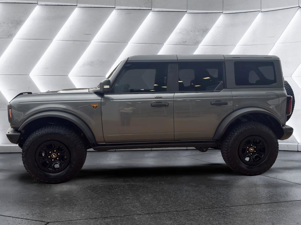 Used 2022 Ford Bronco Badlands w/ Sasquatch Package image 3