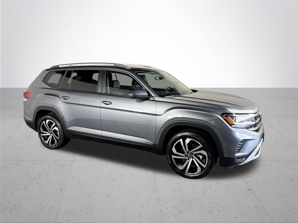 Certified 2023 Volkswagen Atlas SEL AWD/4WD image 6