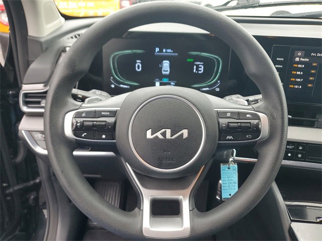 Used 2023 Kia Sportage LX image 21