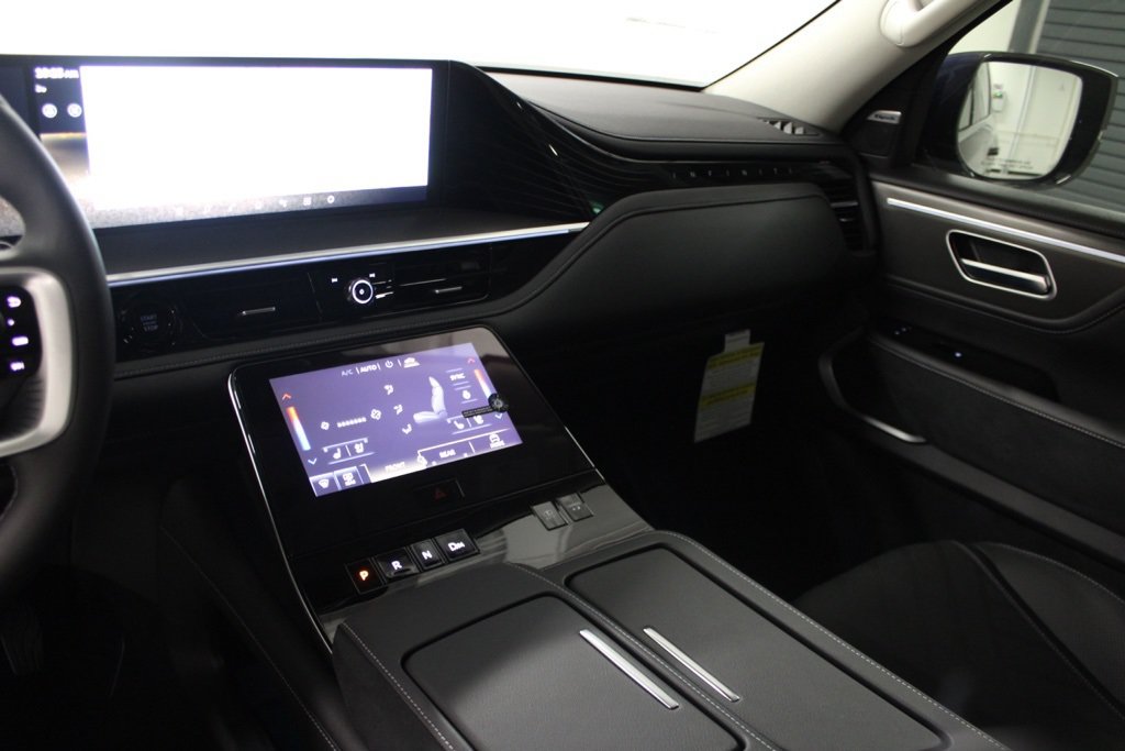New 2025 INFINITI QX80 Luxe AWD/4WD image 28