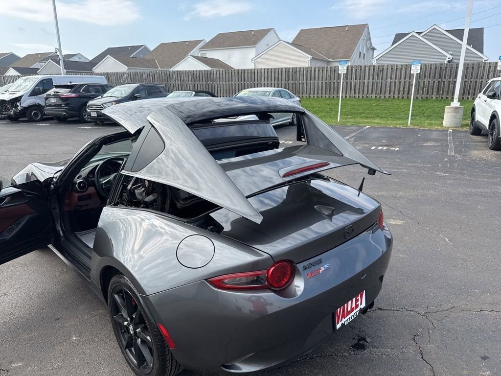 Used 2019 MAZDA MX-5 Miata RF Grand Touring RWD image 19