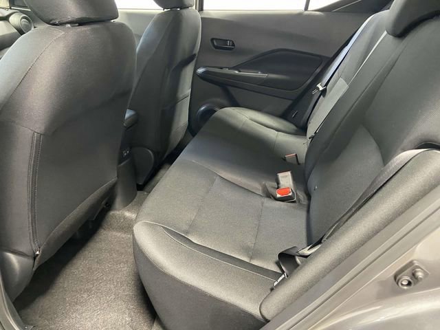 New 2025 Nissan Kicks Play S image 10
