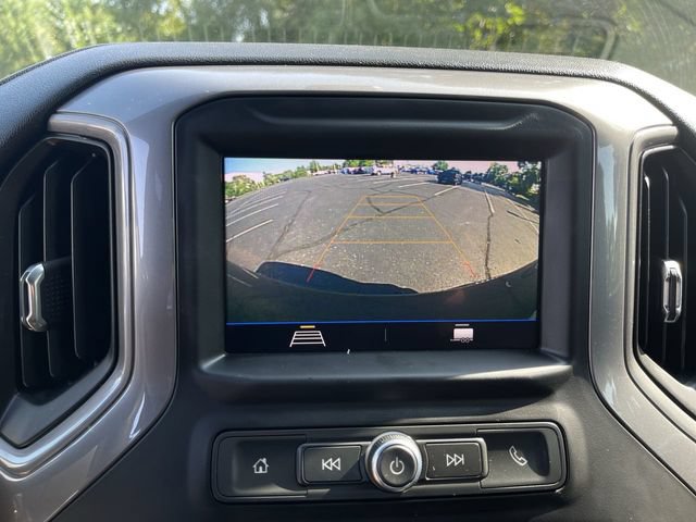Used 2020 Chevrolet Silverado 1500 Custom w/ Custom Value Package AWD/4WD image 15