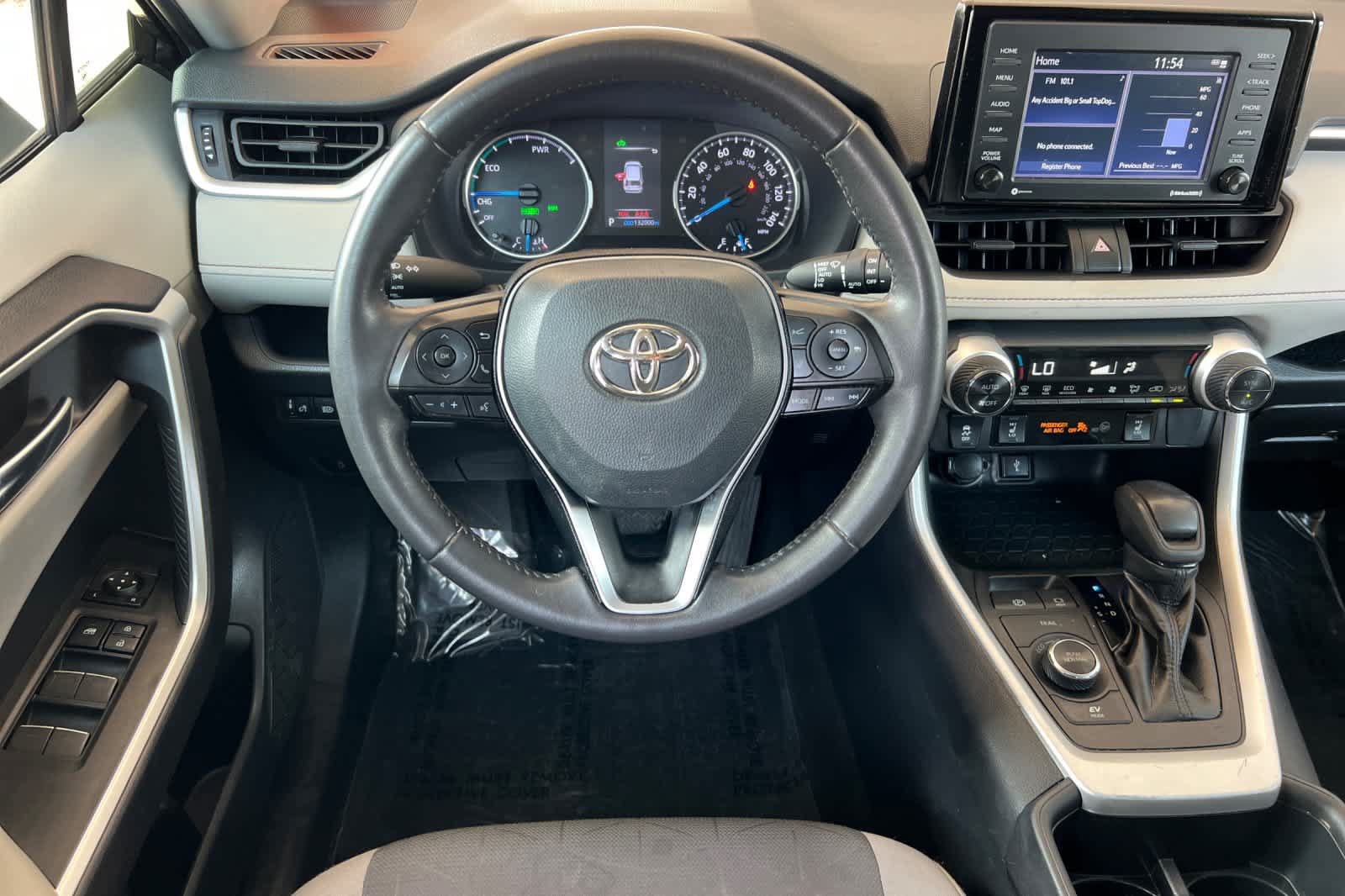 Used 2022 Toyota RAV4 XLE w/ XLE Grade Weather Package AWD/4WD image 15