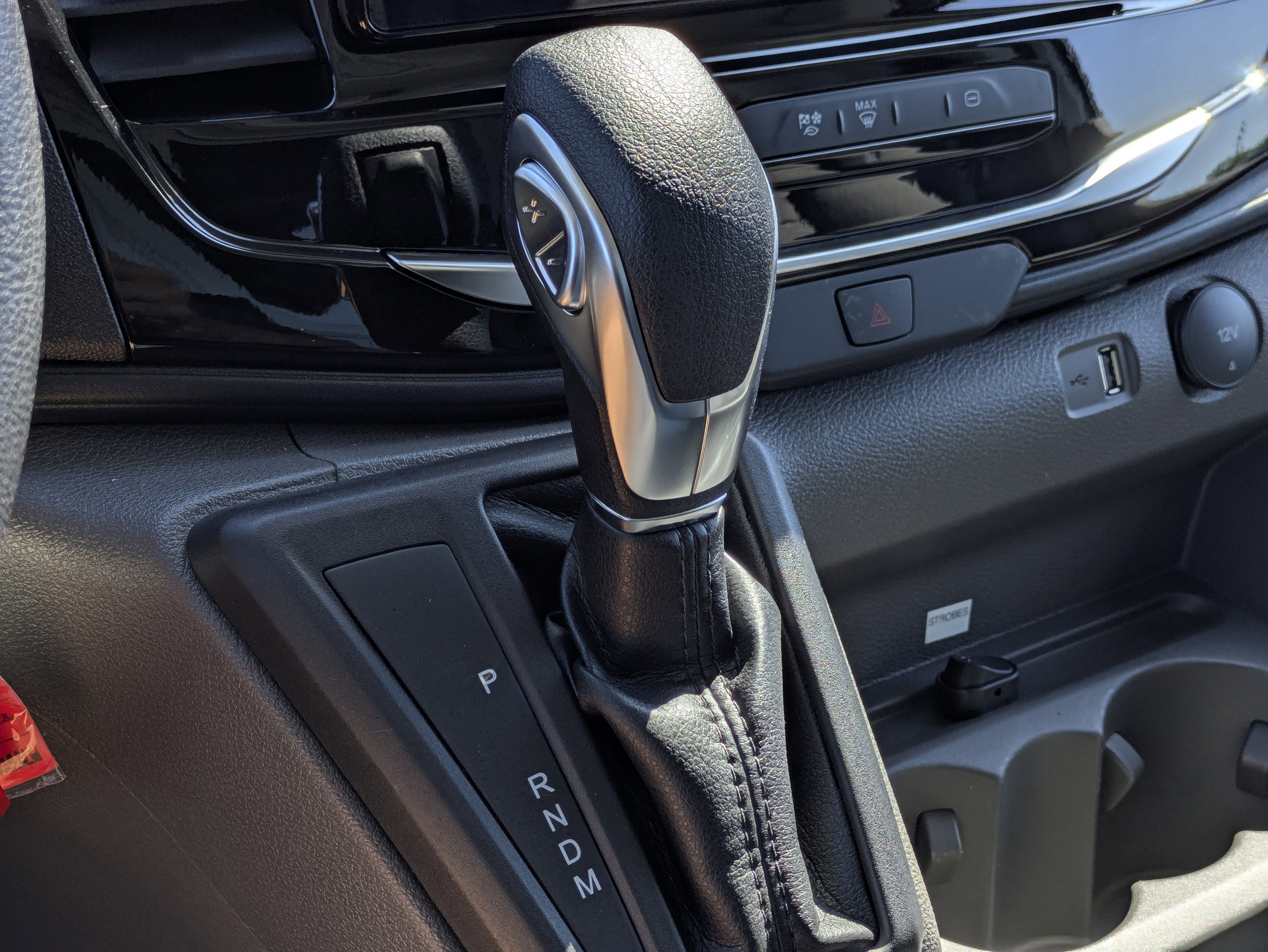 New 2025 Ford Transit 350 w/ Interior Upgrade Package image 27