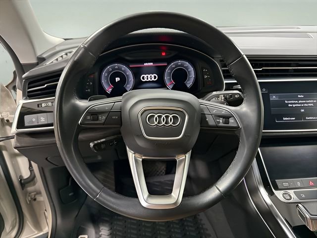 Used 2023 Audi Q8 Premium Plus w/ Premium Plus Package AWD/4WD image 16