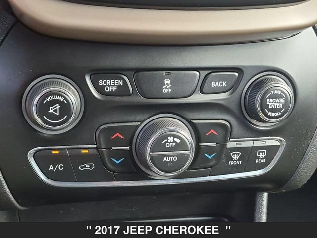 Used 2017 Jeep Cherokee Limited AWD/4WD image 23