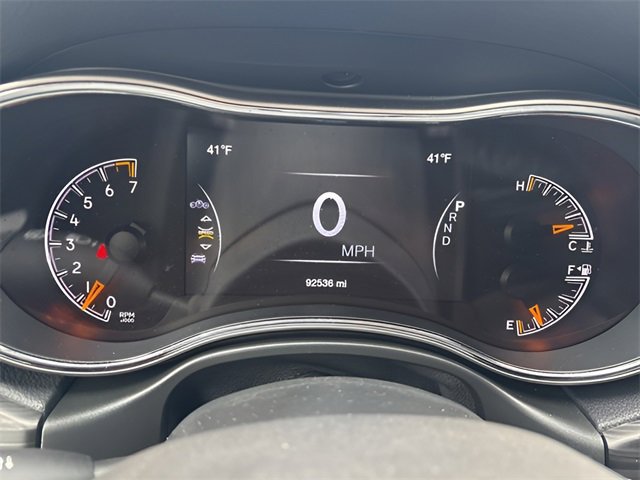 Used 2020 Jeep Grand Cherokee Laredo image 12