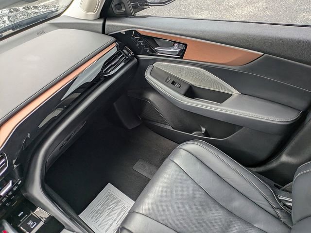 Used 2022 Acura MDX SH-AWD w/ Technology Package image 18