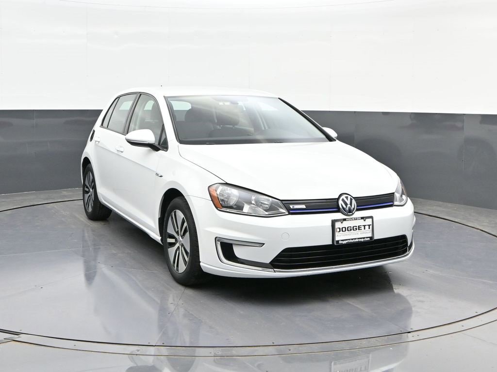 Used 2016 Volkswagen e-Golf SE w/ DC Fast Charging Package image 21