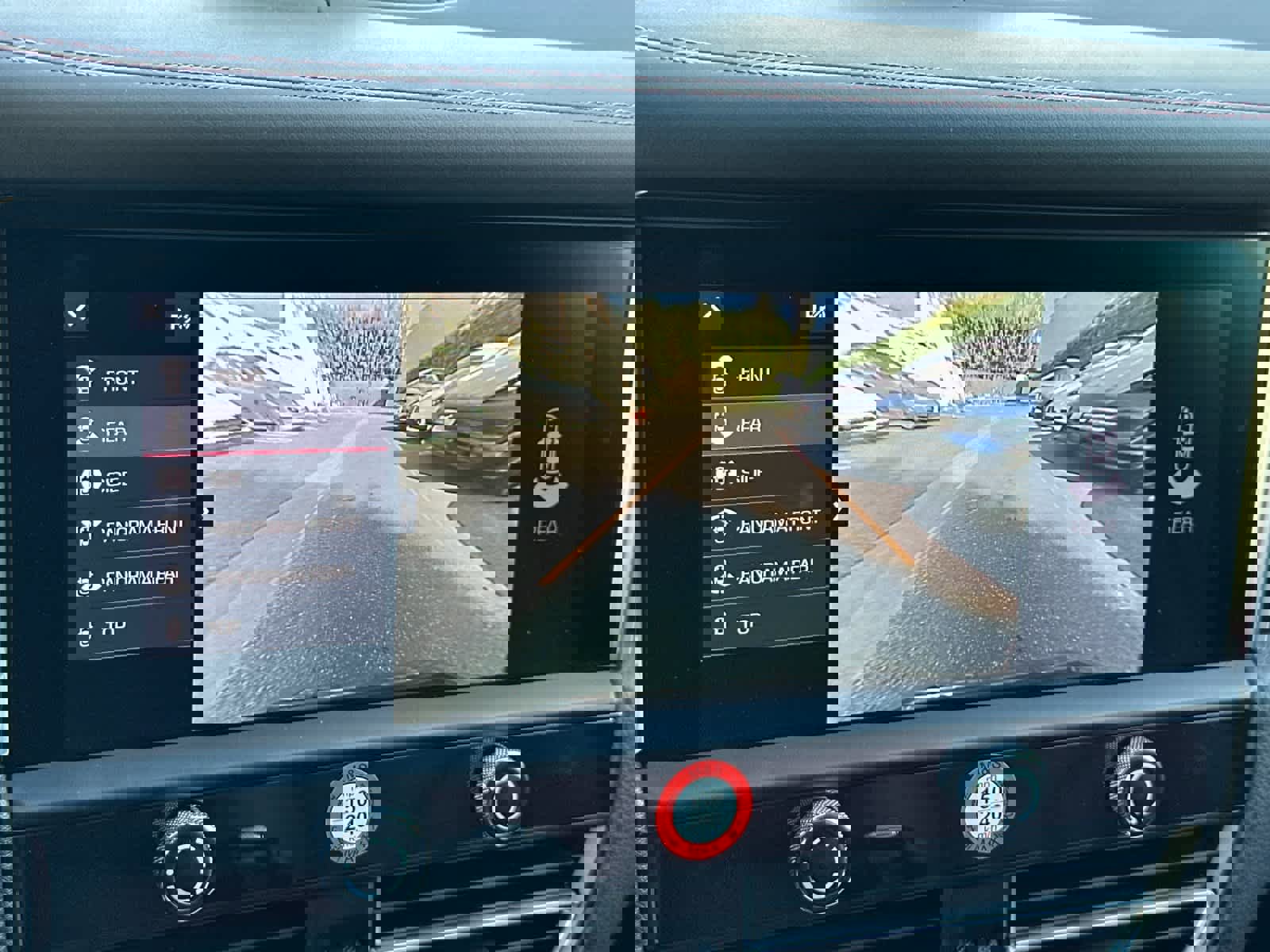 Used 2025 Porsche Macan image 23