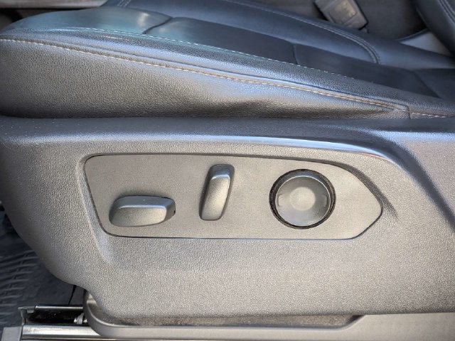 Used 2023 Chevrolet Silverado 1500 LTZ w/ Z71 Off-Road Package AWD/4WD image 18