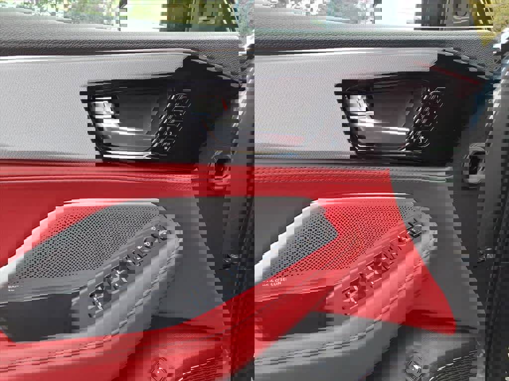 Used 2026 Acura MDX A-Spec image 12