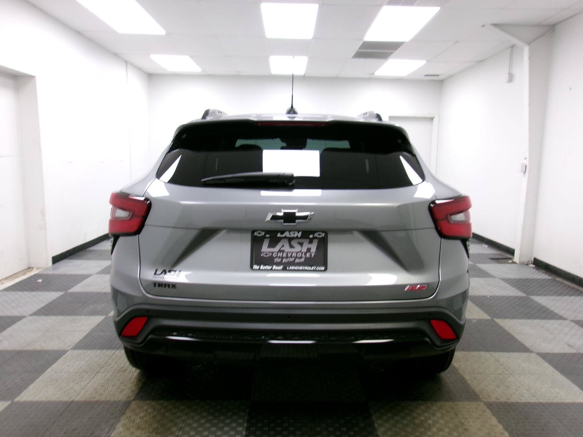 New 2026 Chevrolet Trax RS w/ Sunroof Package FWD image 13