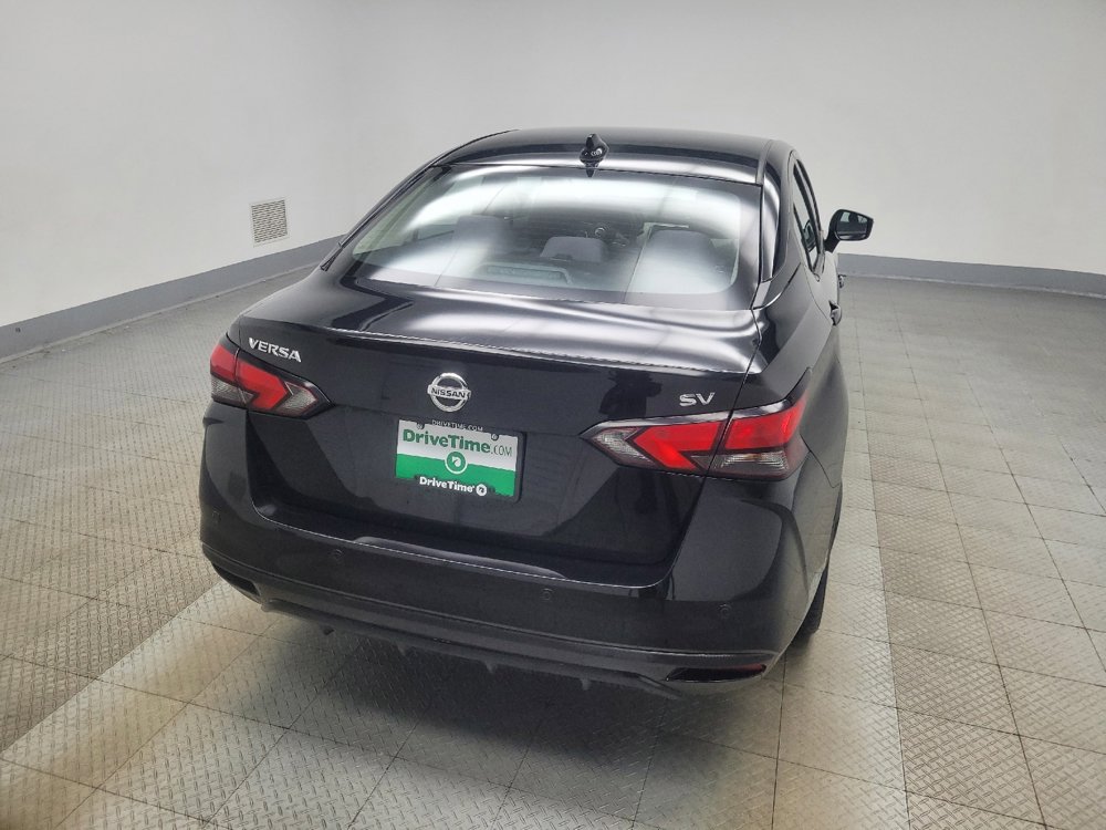 Used 2021 Nissan Versa SV image 7