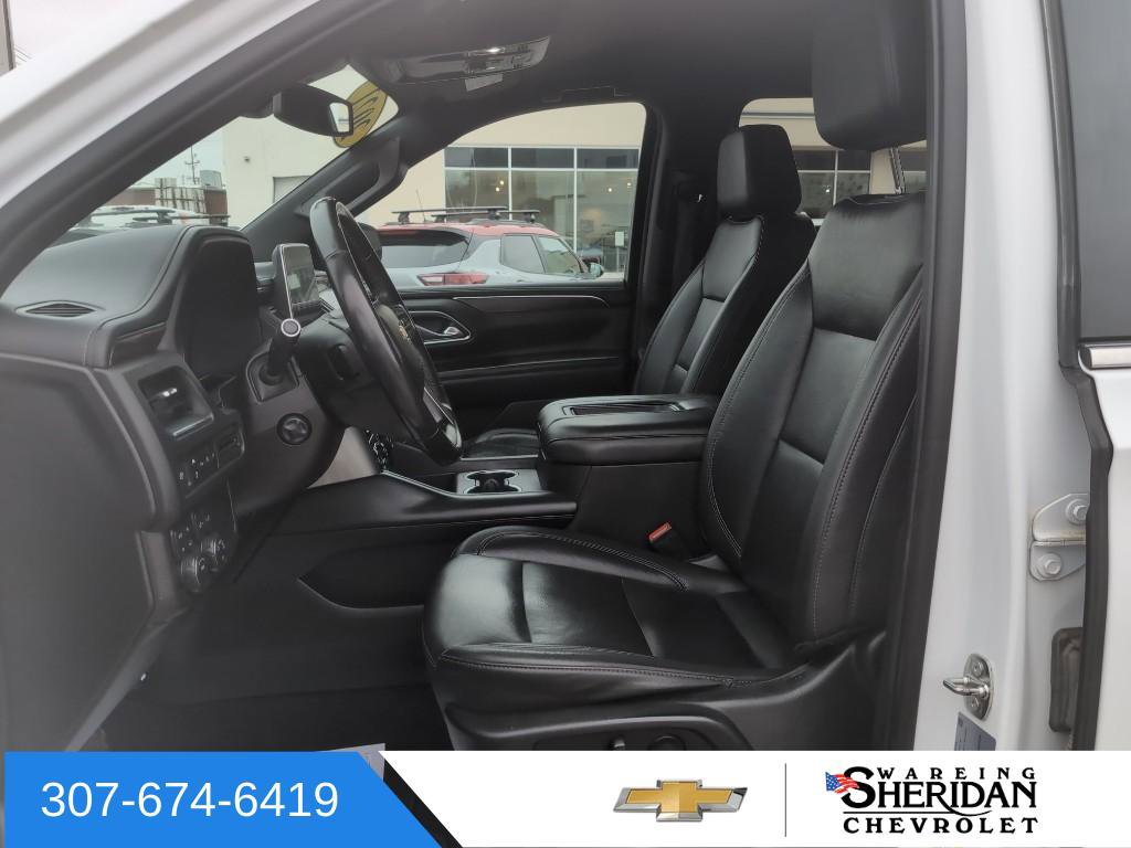 Used 2021 Chevrolet Suburban LT w/ Luxury Package image 25