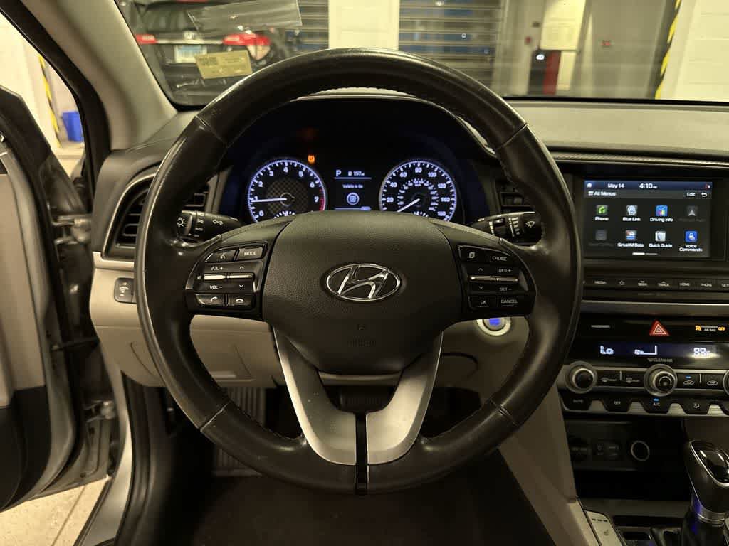 Used 2020 Hyundai Elantra Value Edition FWD image 17