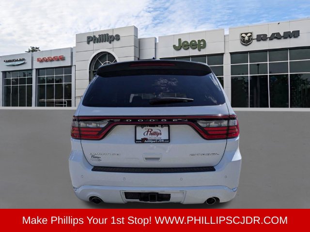 Certified 2023 Dodge Durango Citadel RWD image 4