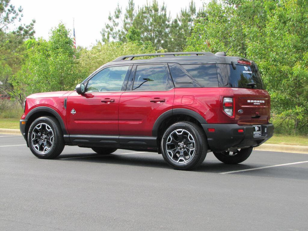 Used 2025 Ford Bronco Sport Outer Banks w/ Outer Banks Tech Package+ AWD/4WD image 9