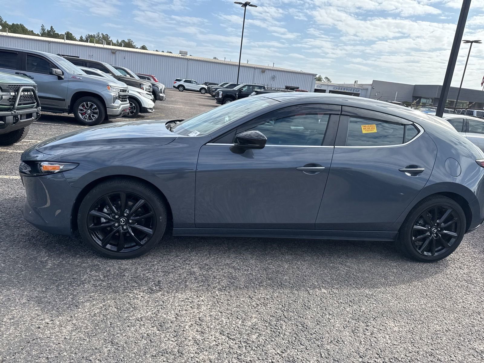 Used 2023 MAZDA MAZDA3 s image 4