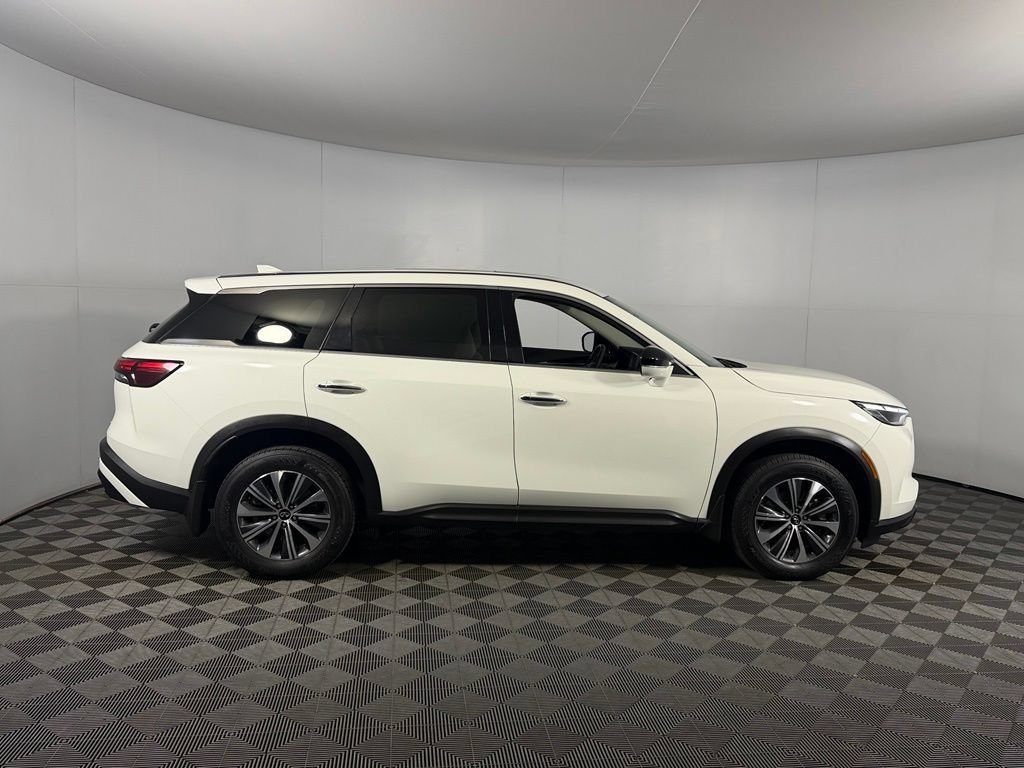 Used 2024 INFINITI QX60 Pure FWD image 5