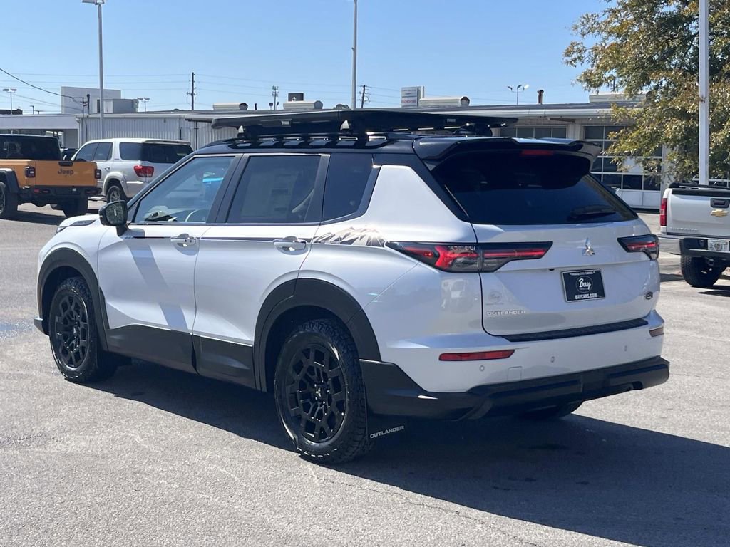New 2026 Mitsubishi Outlander Trail Edition AWD/4WD image 3