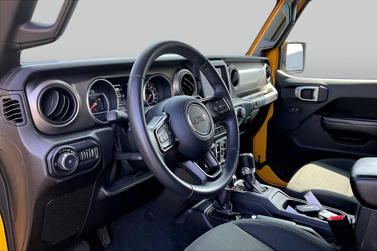 Used 2019 Jeep Wrangler Unlimited Sport S AWD/4WD image 17