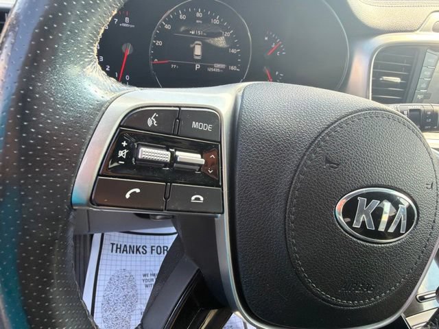 Used 2019 Kia Sorento SX AWD/4WD image 17