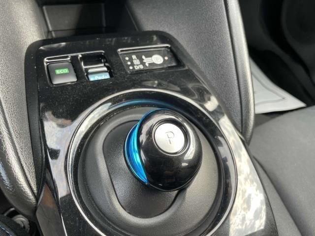 Certified 2022 Nissan Leaf SV Plus image 32