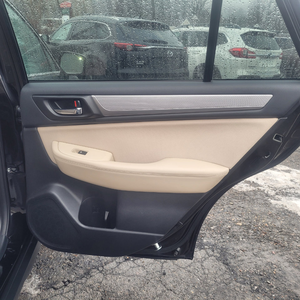 Used 2015 Subaru Outback 2.5i Premium image 30