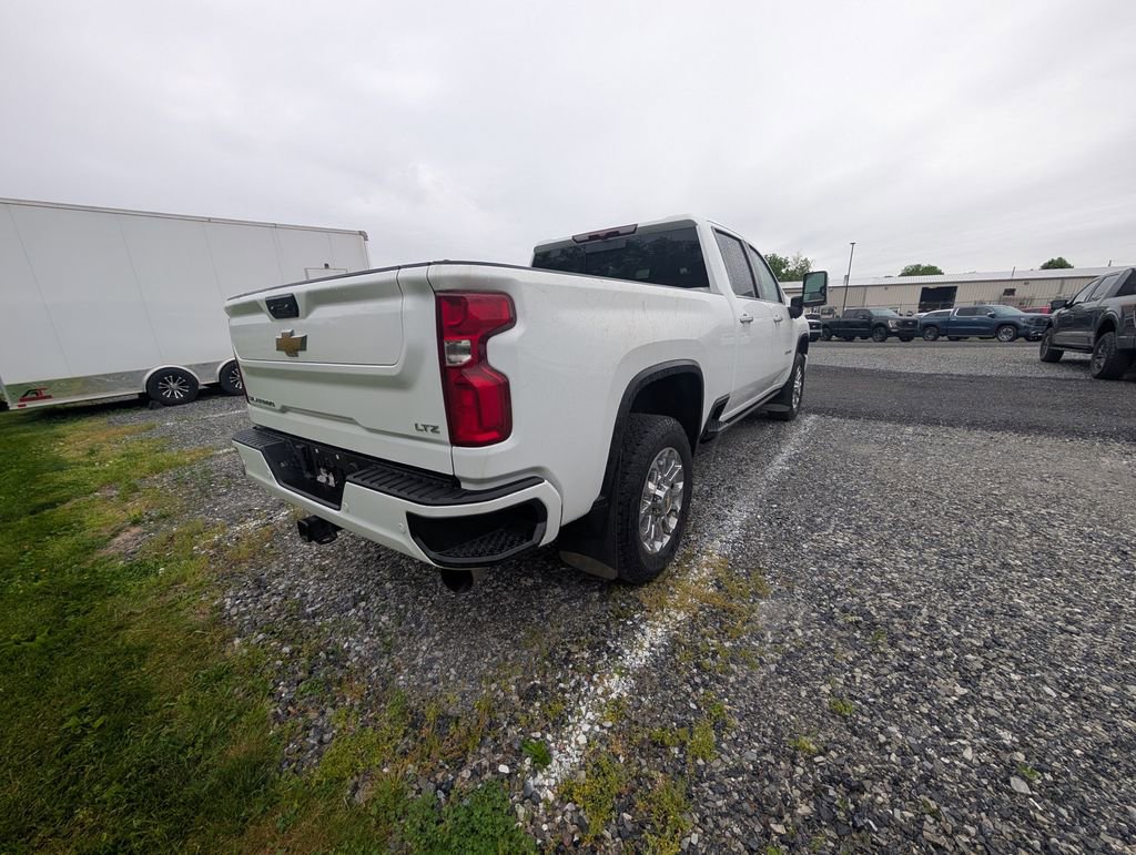 Used 2024 Chevrolet Silverado 2500 LTZ w/ LTZ Plus Package AWD/4WD image 16