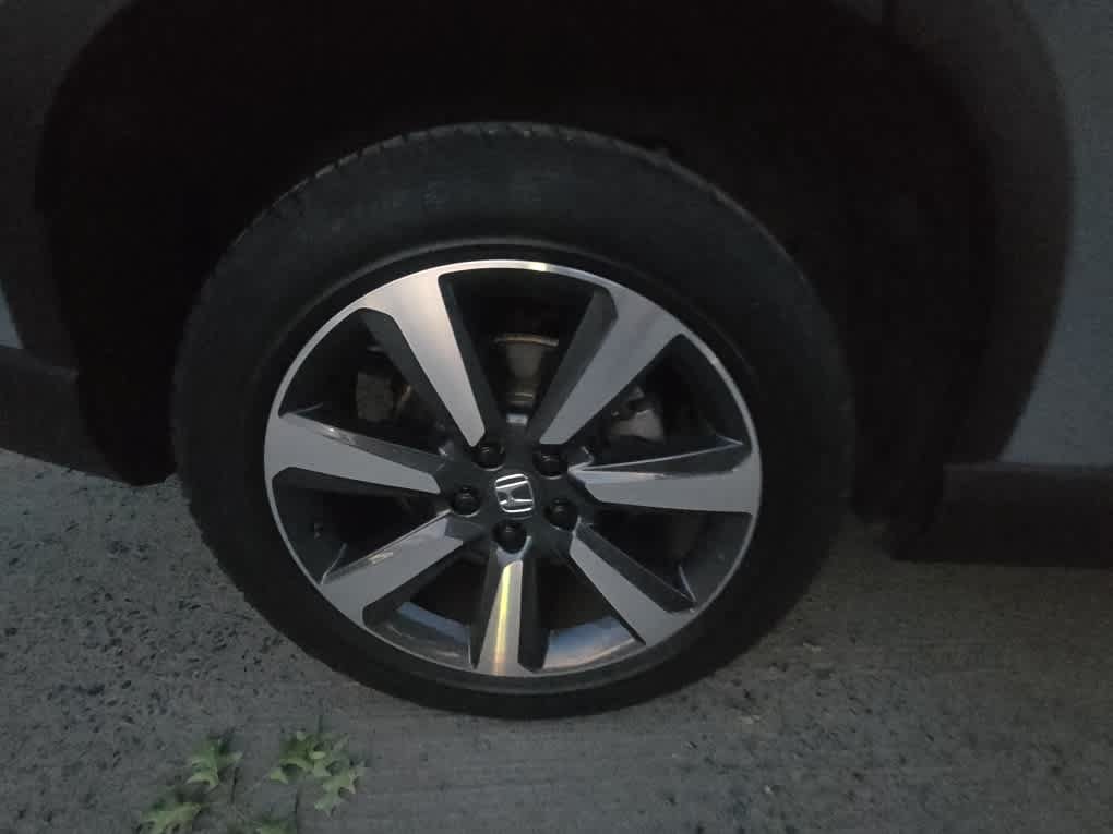 Used 2024 Honda Pilot Touring image 8