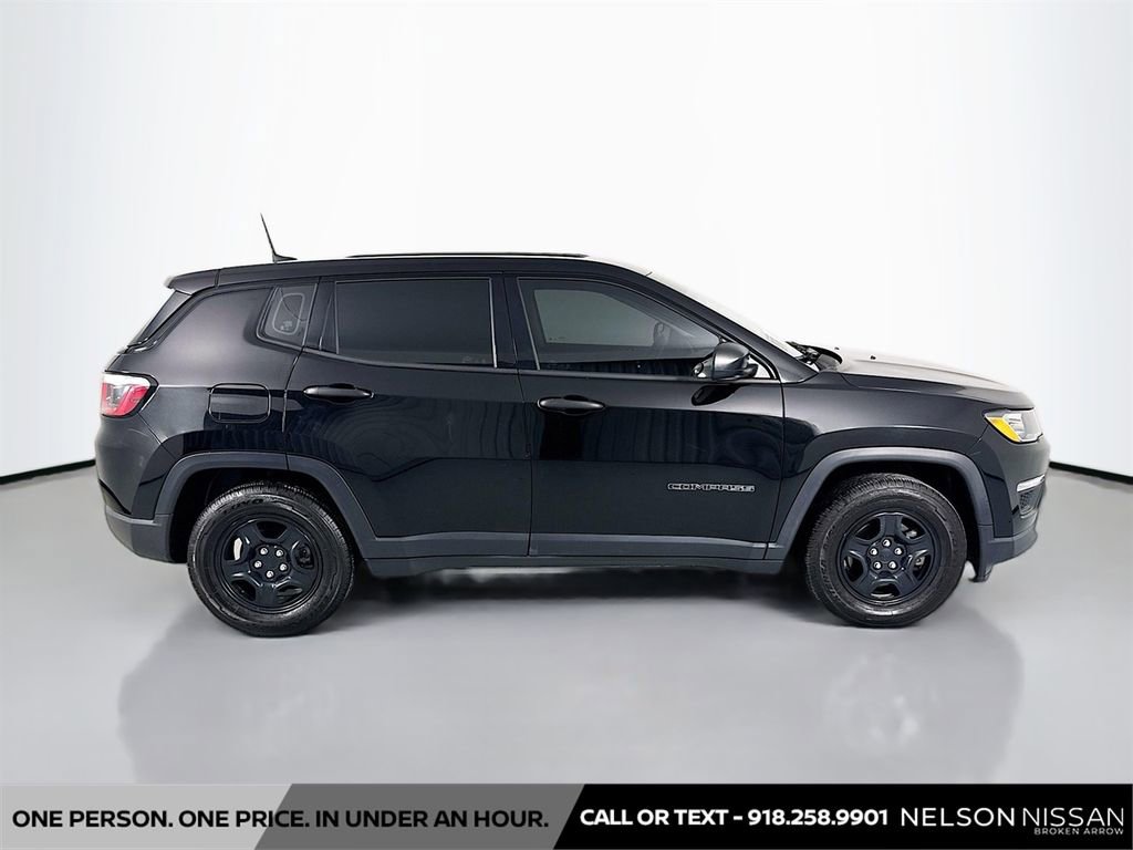 Used 2020 Jeep Compass Sport image 4