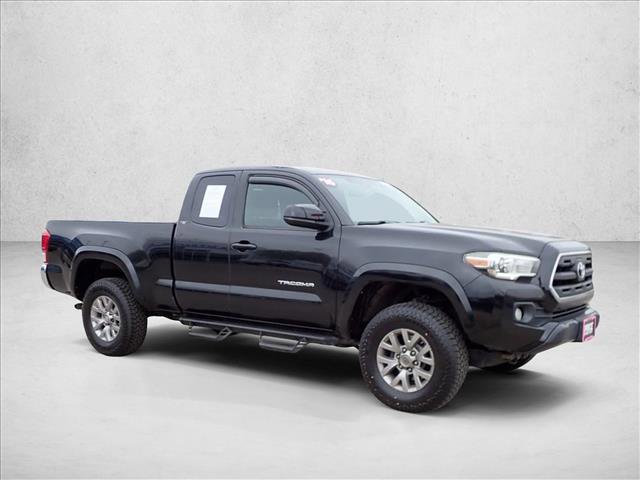Used 2016 Toyota Tacoma SR5 w/ SR5 Appearance Package (SN) image 6