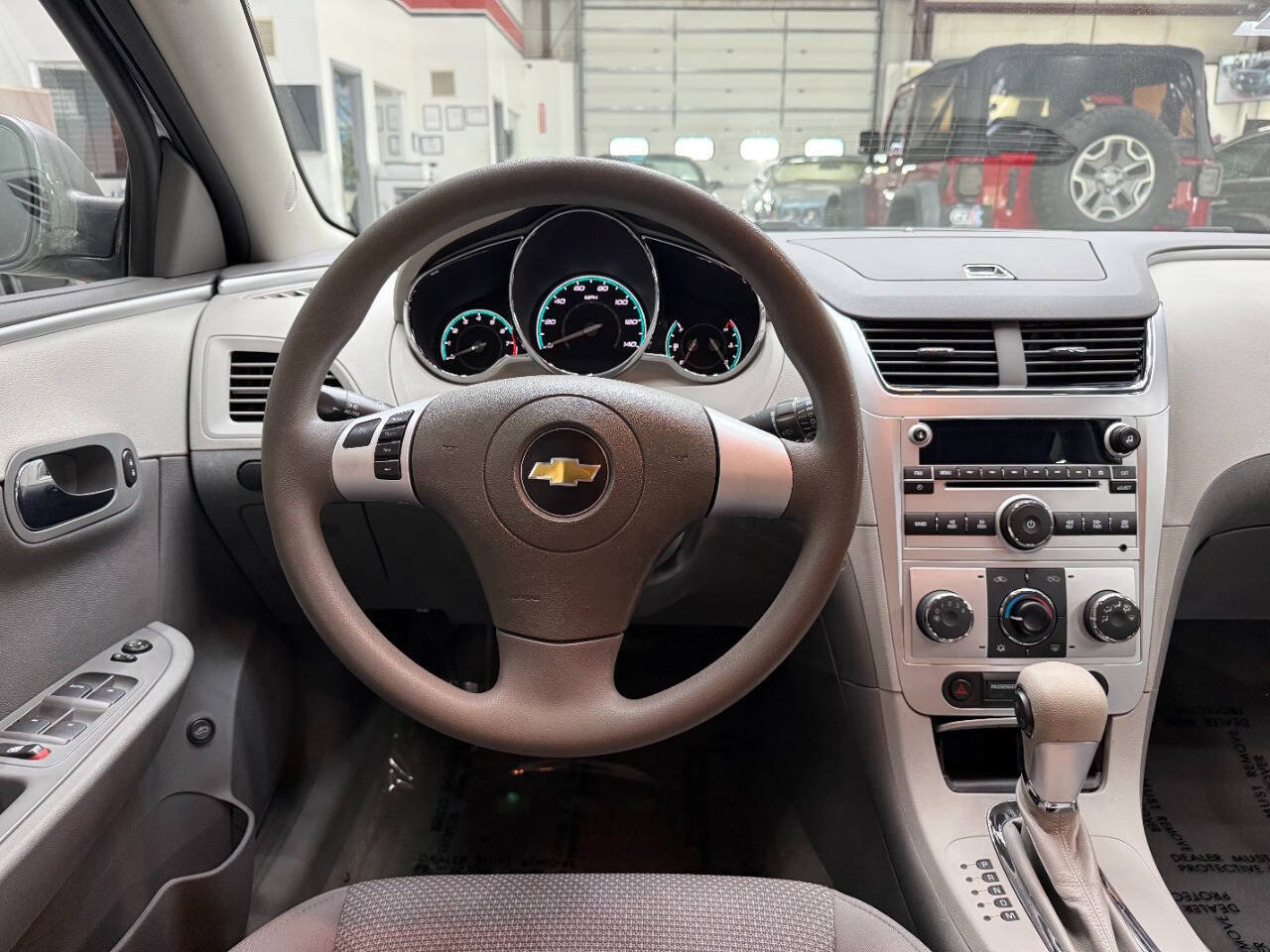 Used 2011 Chevrolet Malibu LS FWD image 21