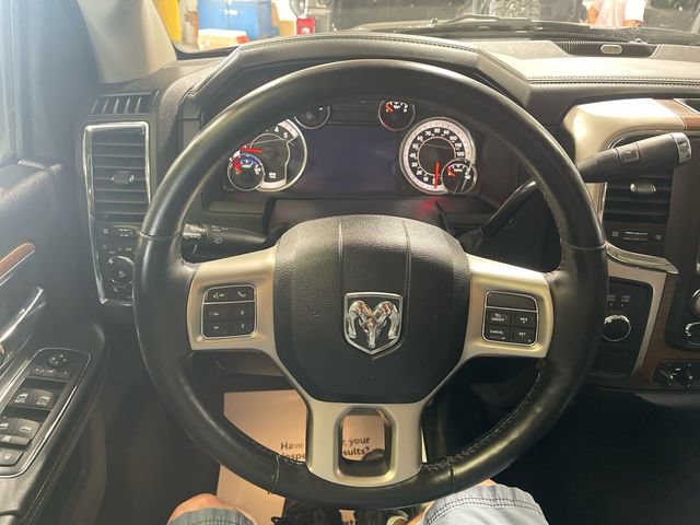 Used 2016 RAM 3500 Laramie w/ Cold Weather Group AWD/4WD image 15