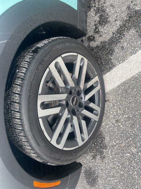 Certified 2025 MINI Cooper S image 20