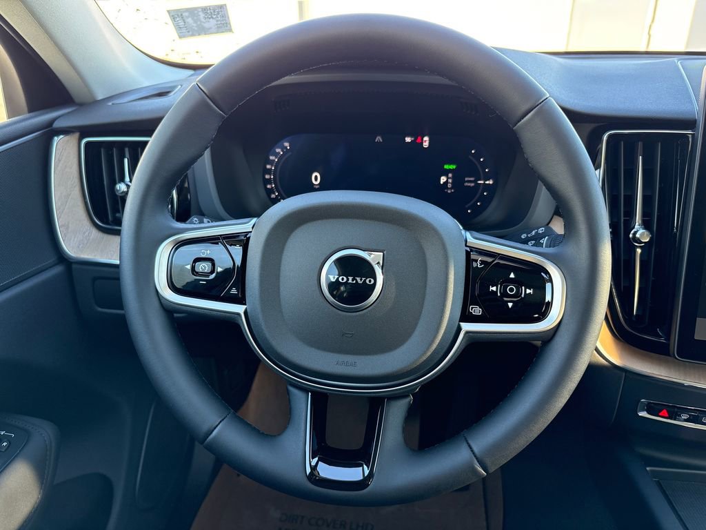 New 2026 Volvo XC60 T8 Core image 11