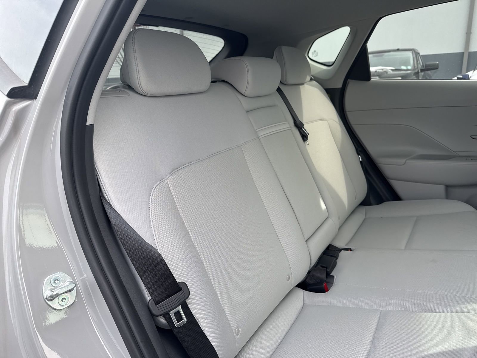 Used 2024 Hyundai Kona SEL w/ Convenience Package image 15