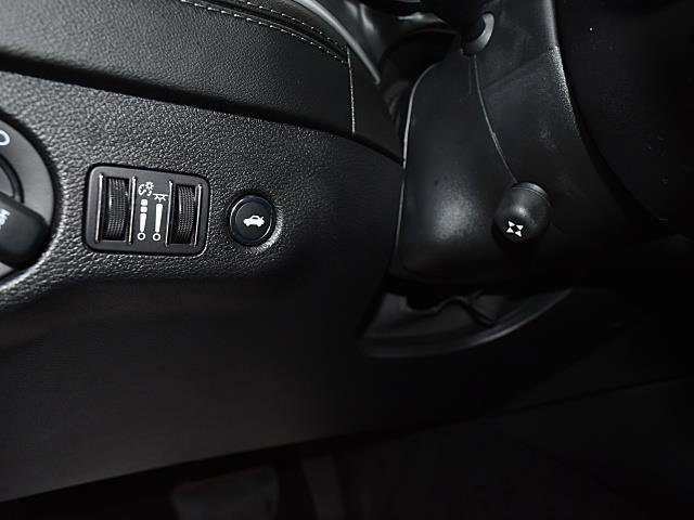 Used 2020 Dodge Charger SXT w/ Plus Group image 33