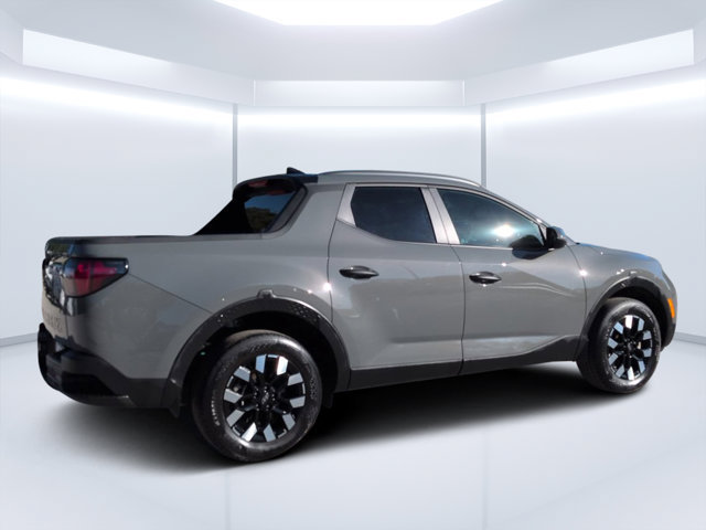 Used 2025 Hyundai Santa Cruz SEL FWD image 3